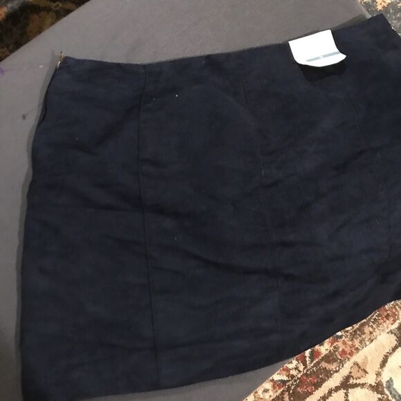 Old Navy Women's Faux Suede Mini Skirt Blue 90s Pockets Sz 10 Concert Party NWT - Picture 2 of 4